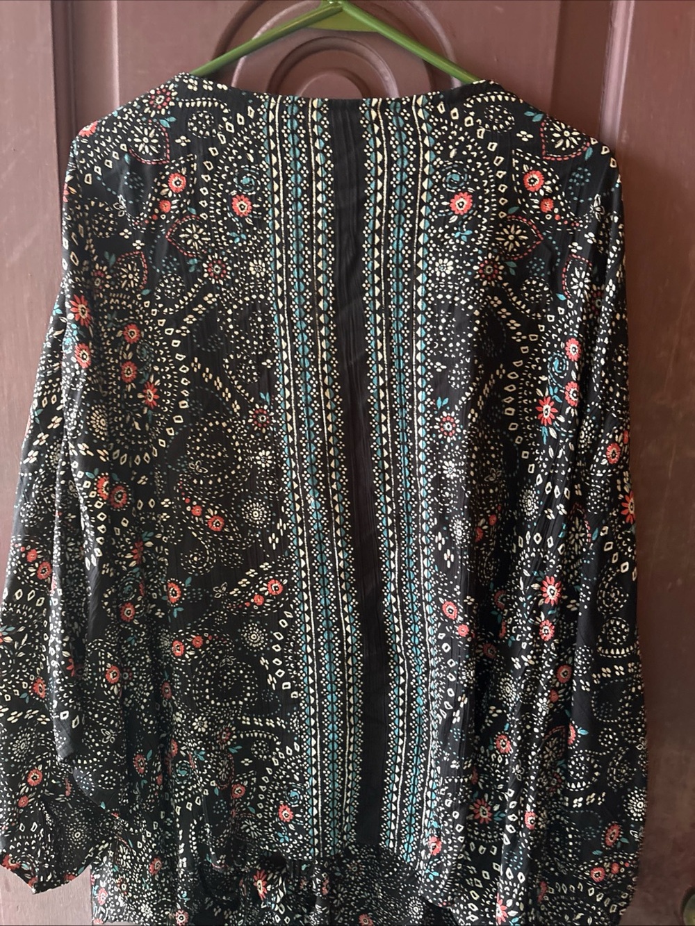 Boho Black Floral-Print V-Neck Tie-Hem Tunic - Picture 5 of 5